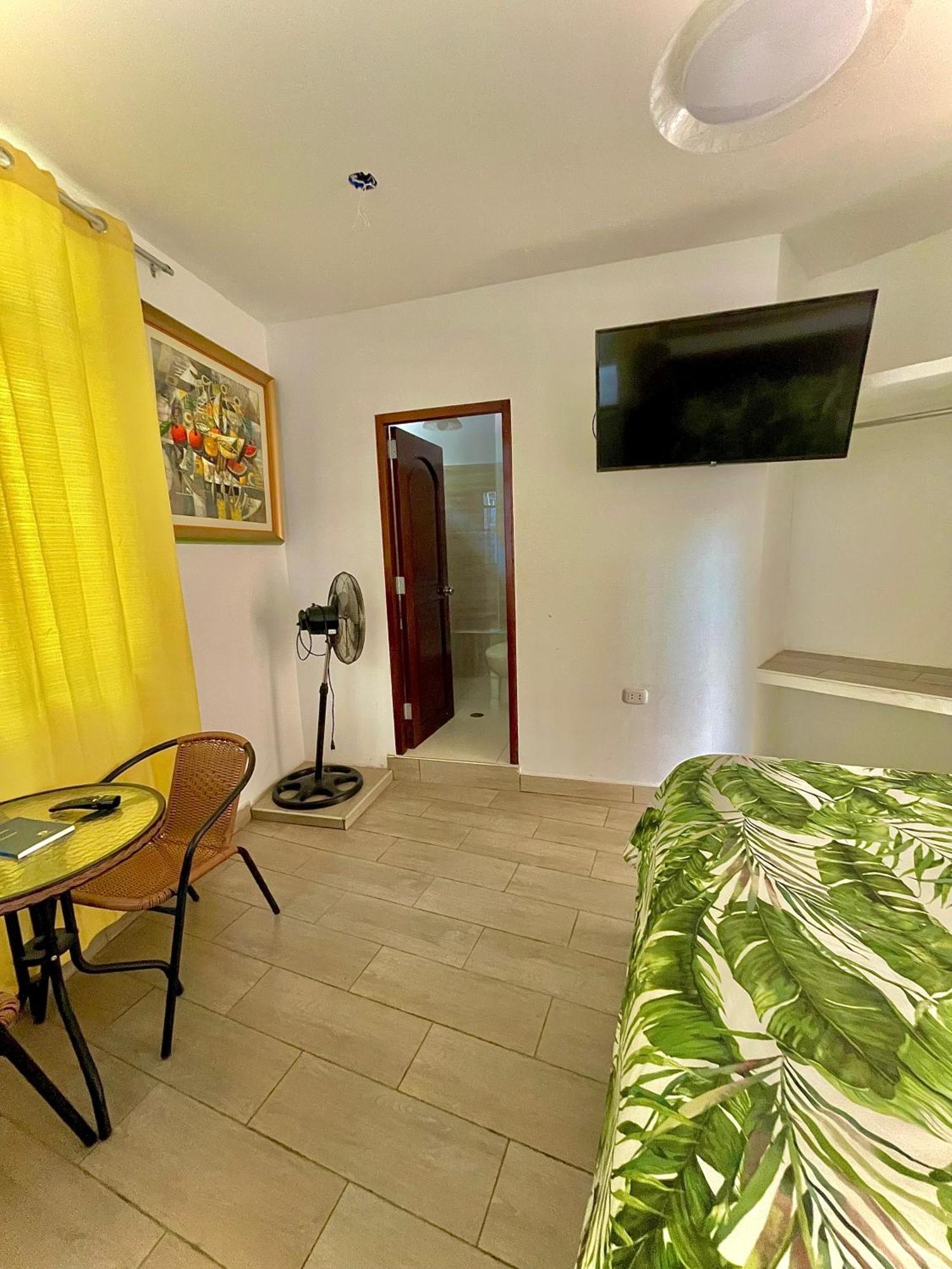 Huanchaco Gardens Hotel Exterior photo